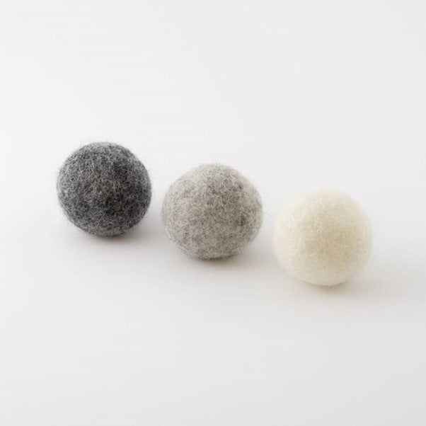 Cat Toy Set with Natural Rabbit Fur ball & Wool Balls by Pawsome Pet Toys